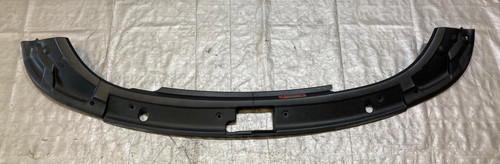 2000-2006 Audi TT 1.8l Radiator Support Cooling Trim Panels / Pair