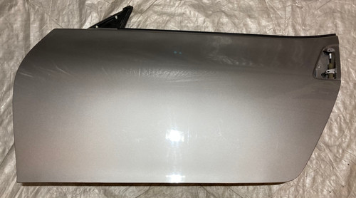 2009-2020 Nissan 370Z Convertible Driver Door Assembly / Platinum