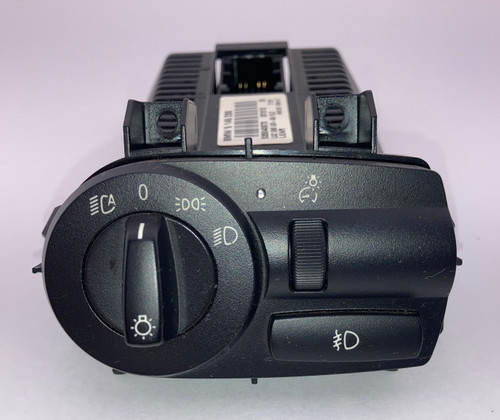 2005-2008 BMW Z4 Headlight Switch / Controller / 9146288 / Z4059