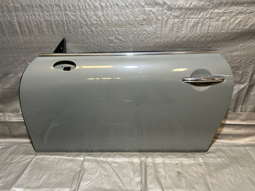2014-2019 Mini Cooper F56 Driver Side Door Assembly / Moonwalk