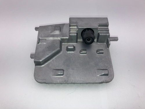 2025年トヨタカローラクロス純正ミリ波レーダーセンサー中古007-AJ0127 2023-2025 Toyota GR Corolla Forward Facing Camera / 8646C12101