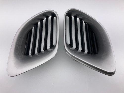 2000-2002 Porsche 986 Boxster Rear Quarter Panel Vents / Pair