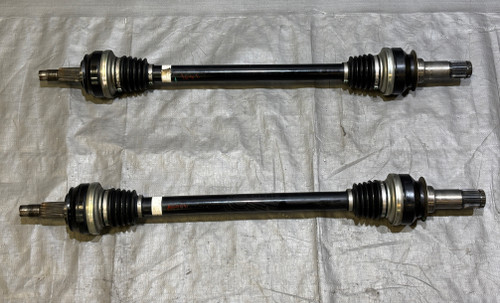2017-2022 Alfa Romeo Giulia 2.0l OEM Rear Axles Half Shafts / Pair