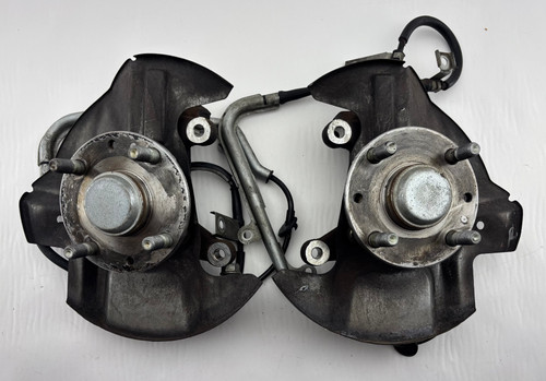 1994-1997 Mazda Miata OEM Front Spindles / Hub Assemblies / Pair