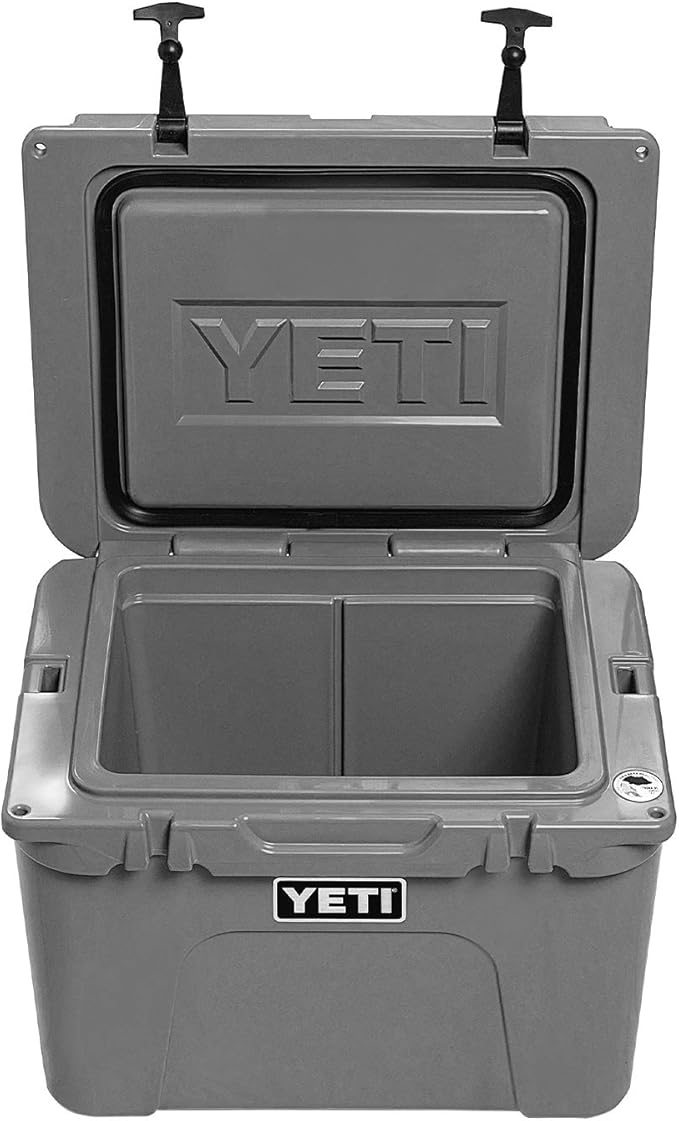 Yeti 35QT Heavy-Duty Rotomolded Cooler – Premium Insulated Ice Chest