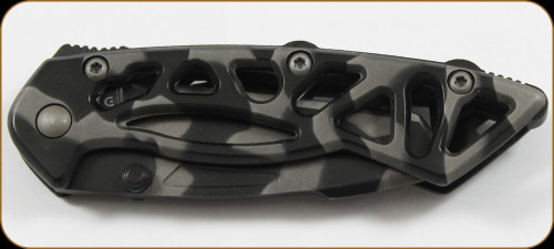 Buck Knives - Mini Bones, Camo Skeletonized Handle, Pocket Clip - 0869CMS