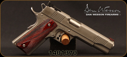 Consign - Dan Wesson - 9mm - Pointman (PM-9) - Cocobolo Wood Grips/Stainless, 5"Match Grade Barrel, 2 magazines, only 50 rounds fired - in original case