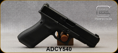 Consign - Glock - 9mm - G17 Gen5 - Black Finish w/Interchangeable Backstraps/nDLC Finish, 4.48"Glock Marksman Barrel, Glock Night Sights, in original case - c/w (7)10rd mags, Kydex holster, Vickers Tac.Ext.mag release, slide release
