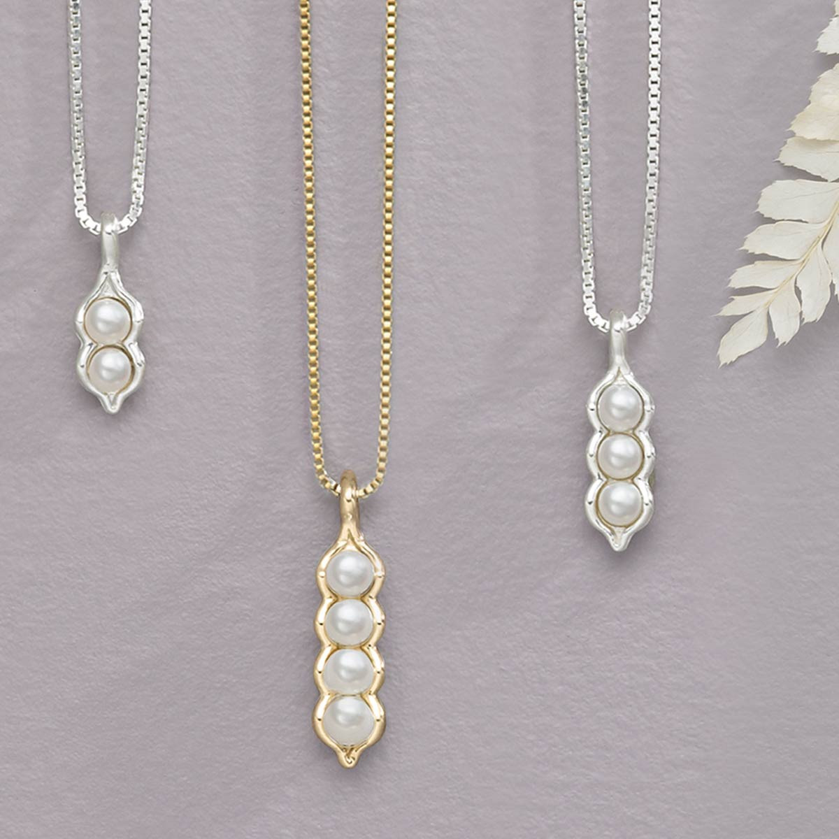Peapod-Pearl-Pendants__58155.1771568015.jpg