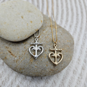 14K Gold Anchored Heart Pendant