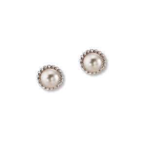 Awesome Sterling Silver Enduring Style Grace Freshwater Pearl Earrings