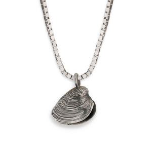 Sterling Silver Quahog Double Sided Pendant