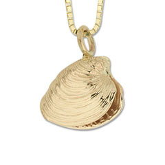 14kt Quahog Double Sided Pendant