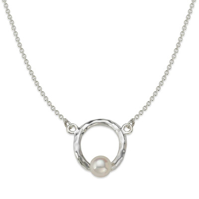 Sterling Silver Circle Necklace with Pearl Sterling Silver Circle Necklace with Pearl