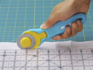 Olfa Rotary Cutter 45mm RTY-2/C - Splash Aqua