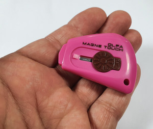 Olfa TK-3M Magnetic Touch Knife - Cerise Pink