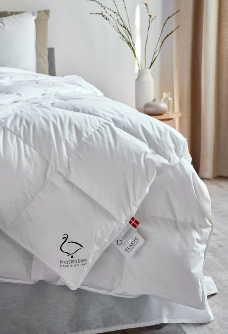 Scandinavian DUCK Down Comforter / LIGHTWEIGHT / SUMMER / EURO QUEEN / 95" x 87"