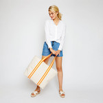 Model with Ame & Lulu Hamptons Beach Tote - Clementine