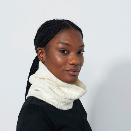 DS Ivory Cable Knit Neck Warmer