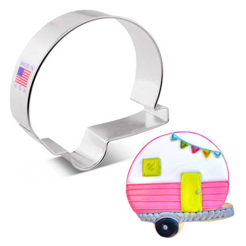 The best memories are made camping. Keep your campers happy with treats made using this cute camper shape