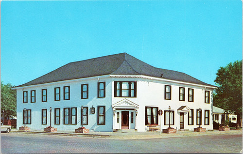 Elm Tree Inn - exterior view - 200 West Broadway Tulia Texas