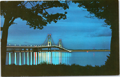 Mackinac Bridge - night view   (19-10-700)