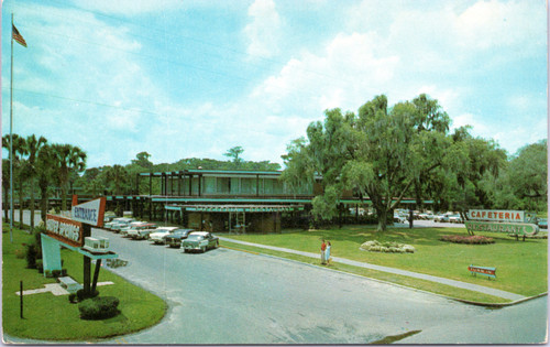 Silver Springs Entrance showing Cafeteria and Restaurant