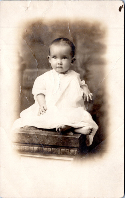 1904 - 1918 AZO - Infant in Christening Gown (29-17-994)