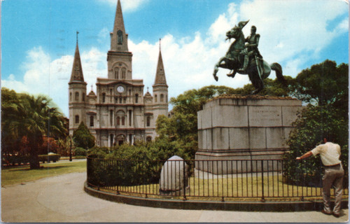 Postcard New Orleans - St. Louis Cathedral and Jackson Monument