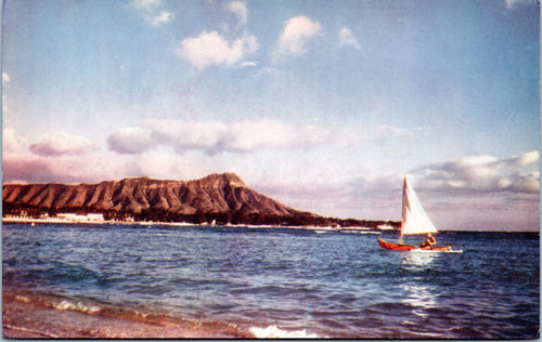 Sailing around Diamond Head  (30-18-651)