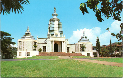 Soto Zen Temple of Hawaii - front view    (30-18-747)