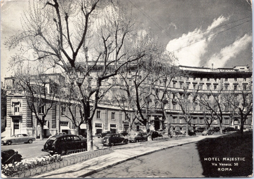 Postcard Italy Rome - Hotel Majestic, exterior view with cars