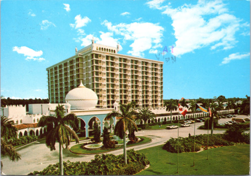 Postcard Bahamas - Princess Tower Hotel