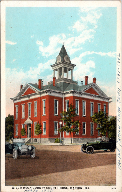 Postcard IL Marion - Williamson County Court House