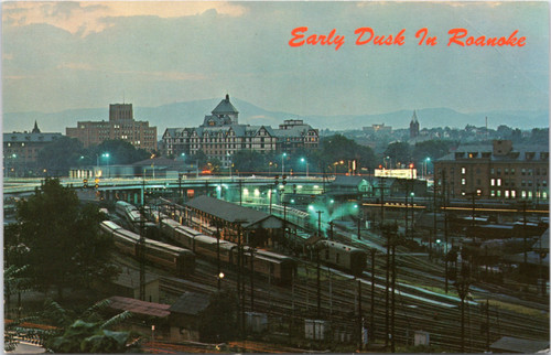 Postcard VA Roanoke - N&W Train Station and Office
