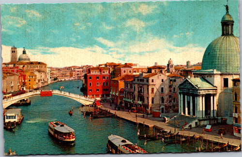 Venice bridge of sighs