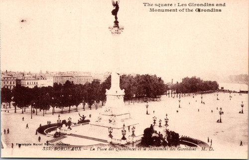 e Versailles Palace Garden Fountains Panorama