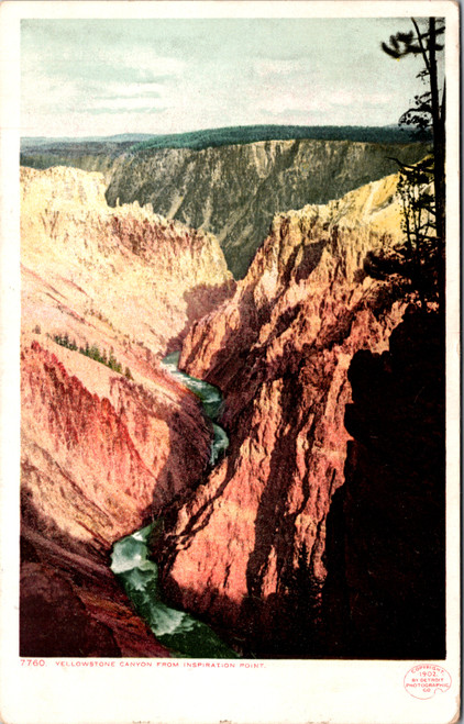 Yellowstone Canyon from Inspiration Point
