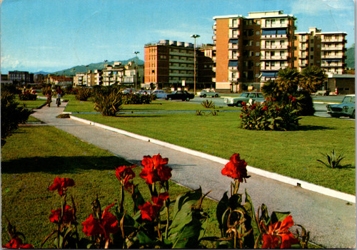 Vintage postcard of Viareggio Italy showing Citta Giardino park and buildings