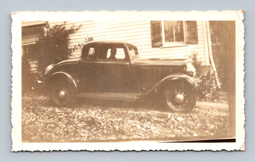 1933 1934 Chevrolet Master sedan vintage car snapshot photograph 1935