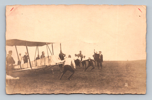 RPPC of an early glider? Being pulled by two men