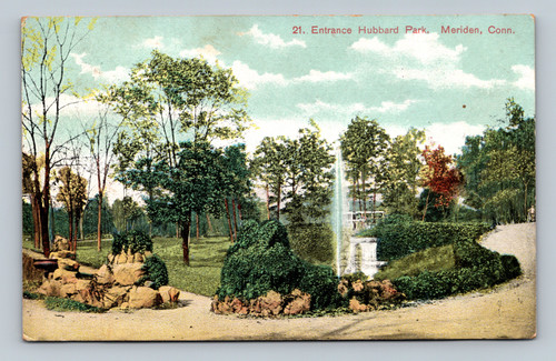 Fountain at entrance to Hubbard Park