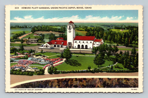 Howard Platt Gardens and Union Pacific Depot in Boise, Idaho vintage postcard