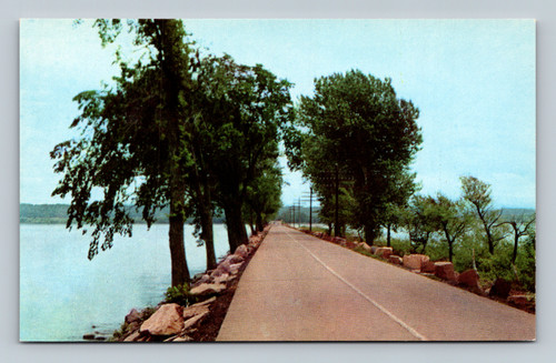 Sand Bar Bridge to Grand Isle Vermont Lake Champlain vintage postcard