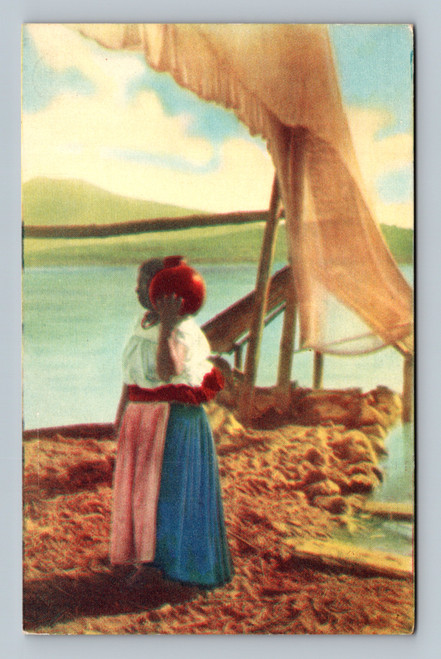 Esposa Tarasqueña Tarascan Wife Patzcuaro Michoacan Mexico postcard