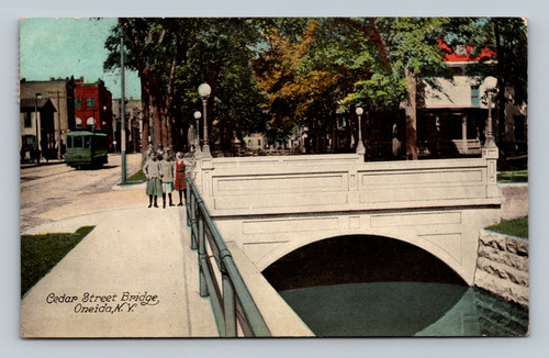 Cedar Street Bridge in Oneida, New York vintage postcard