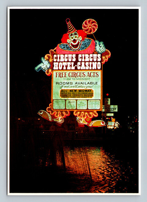 Circus Circus Hotel and Casino with free circus acts and midway attractions in Las Vegas