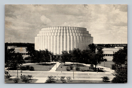 Ford Rotunda Gateway to the Rouge Plant with photographic murals and Court of the World globe