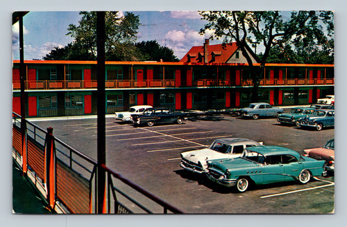 Parkway Motor Motel deluxe accommodations postcard Ottawa Canada