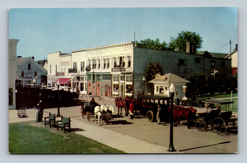 Main Street with Old Dobbin horse on Mackinac Island Michigan postcard